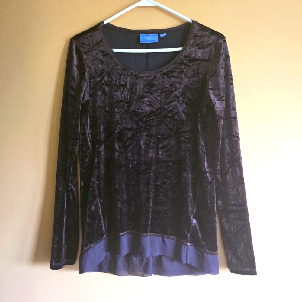 Simply Vera Velvety Brown Top PTP=17.5"